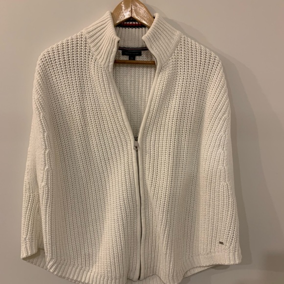 Tommy Hilfiger sweater vest. Loose fit with zipper - Picture 1 of 3